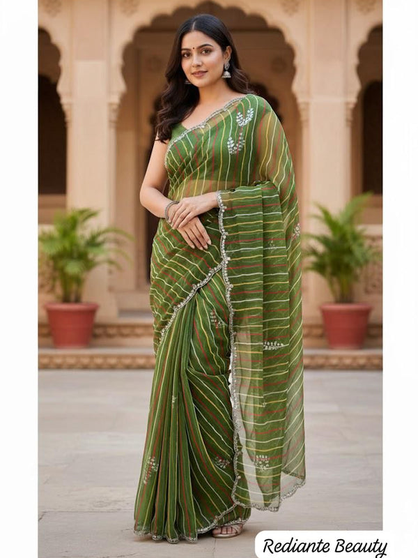 Enchanted Leheriya Bloom Georgette Saree – Silver Mirror & Cut Dana Embellishment