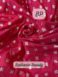 Golden Turmeric Yellow Silk Saree – Crimson Red Border & Bandhani Art Embellishments