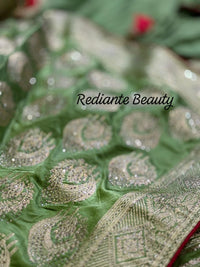 Mauve Brocade Silk Saree – Mankolam Opulent Tradition